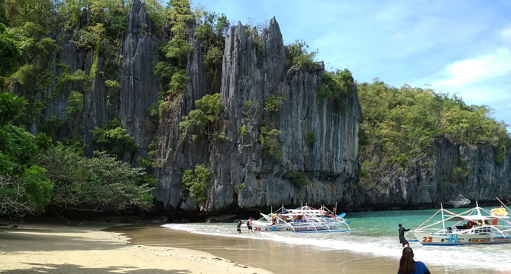 Filipíny, ostrov Palawan, Sabang - Podzemná rieka   Philippines, Palawan Island, Sabang -  Underground River    2019