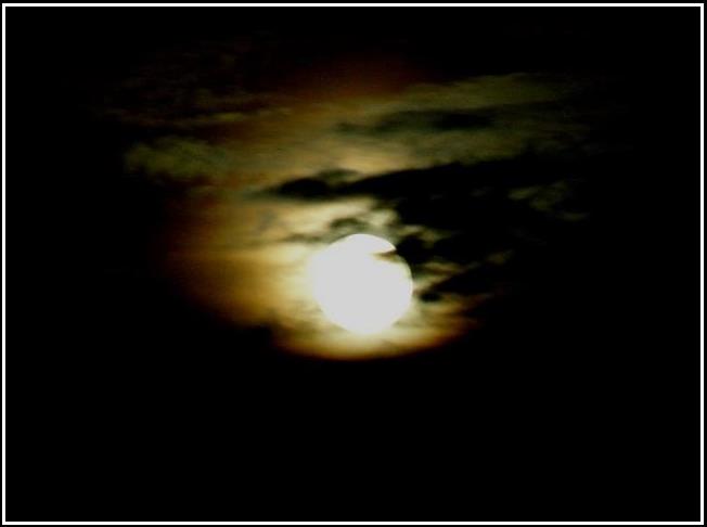 Augustový mesiac - August moon 2006
